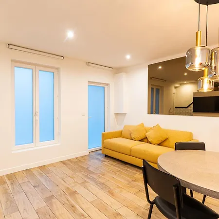 Town House Nation, Bastille, Ac By Lcc Agency Casa vacanze *